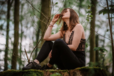 Bild von taliska-shooting-wald-18.jpg